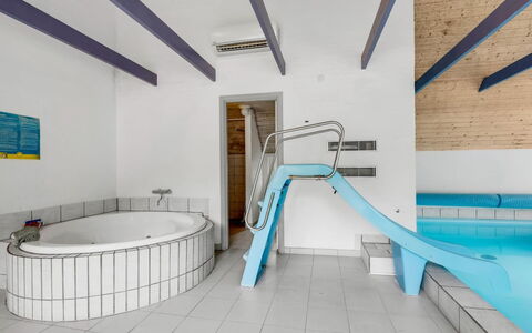 Ulf - 2Km from the Sea: Blu, Piscina, Mobilia, Mobili Da Esterno, Ricorrere, Sedia, Shade, Eco Hotel, Vaso Di Fiori