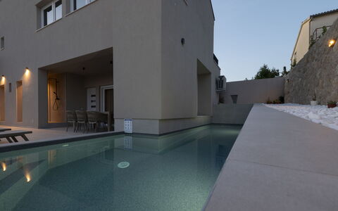 Ivica & Marica: Parete, Architettura, Piscina, Zona Residenziale, Casa, Materiale Composito, Calcestruzzo, Estate, Shade, Design
