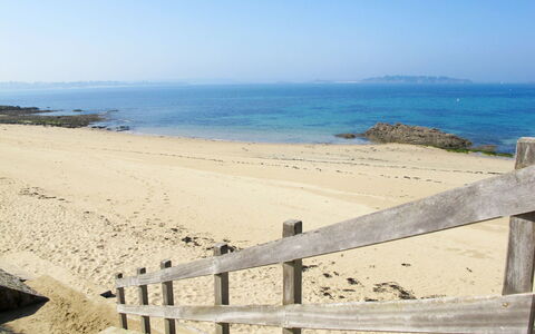 Le Nyce: Blu, Acqua, Spiaggia, Corpo D'Acqua, Ambiente Naturale, Costa, Riva, Costiera E Morfologie Oceanic, Sabbia