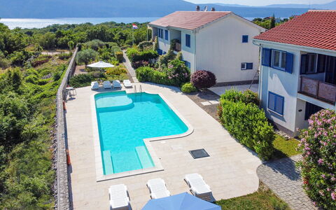 Krk Krk 709: Ricorrere, Piscina, Villetta, Estate, Eco Hotel, Villa, Hotel, Resort Citta ', Tropici, Agriturismo