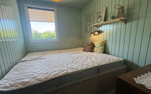 Yma - from the Sea: Legna, Pavimentazione, Camera Da Letto, Pavimento, Interior Design, Letto, Camera, Lenzuolo, Bedding, Mobilia