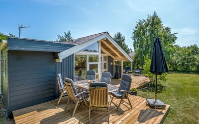 Leeve - 1.3Km from the Sea