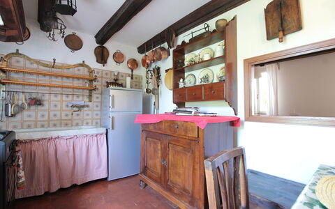 Casa Ballo delle Streghe, Garden, Montebelluna: Mobilia, Legna, Interior Design, Cucina, Pavimentazione, Cabinetry, Credenza, Camera, Pavimento, Casa