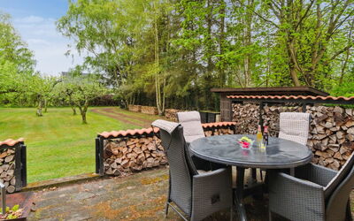 Andri - 1.5Km from the Sea