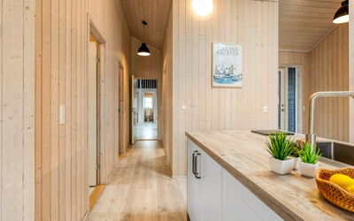 Bernadine - 500M from the Sea