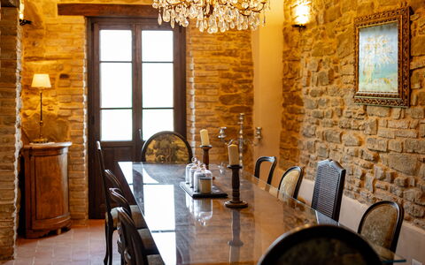 Casale Isidoro: Mobilia, Interior Design, Parete, Legna, Sedia, Tavolo, Lampada, Pavimentazione, Soffitto, Sala Da Pranzo