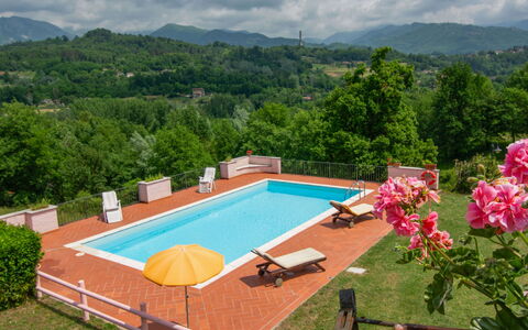 Casa dei Ciliegi: Insediamento Umano, Piscina, Hacienda, Estate, Villa, Eco Hotel, Agriturismo, Hotel, Resort Citta ', Ricorrere