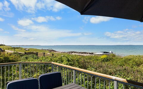 Luci - 20M from the Sea