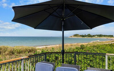 Luci - 20M from the Sea