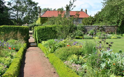 Ingleby Manor - Courtyard Cottage