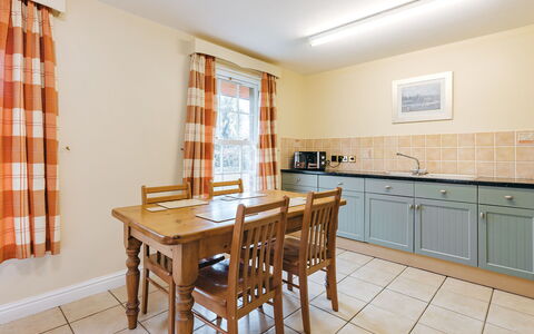 Thyme Country Cottage: Appartamento, Catena Montuosa, Valle, Alpi, Hotel, Paesino Di Montagna