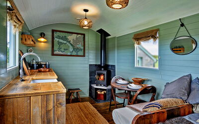'Joan' Shepherds Hut