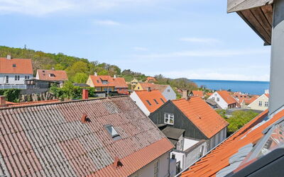 Elemine - 500M from the Sea