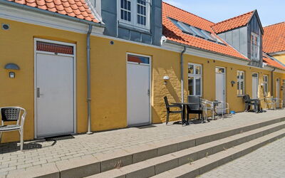 Elemine - 500M from the Sea