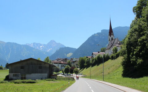 Hippach 718: Geografia Montane, Montagna, Collina, Catena Montuosa, Highland, Casa, Hill Station, Nube, Paesaggio, Area Rurale