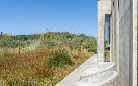 Rieke - 250M from the Sea: Casa, Tetto, Casa, Villetta, Arbusto, Groundcover, Estate, Agriturismo, Raccordo, Edifici Giardino