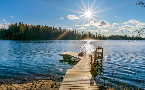 Järven Idylli: Legna, Villetta, Casa, Log Cabin, Legname, Raccordo, Latifoglie, Materiali Naturali, Edifici Giardino, Capanna