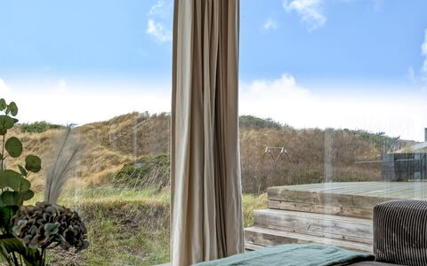Marcus - 500M from the Sea: Estate, Shade, Driveway, Agriturismo