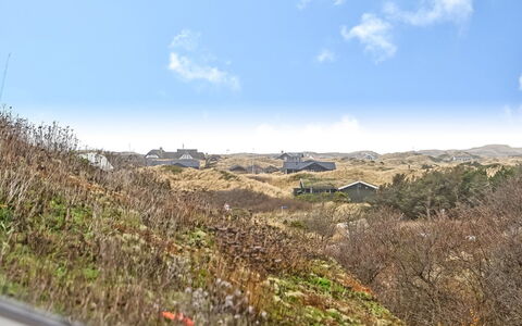 Marcus - 500M from the Sea: Estate, Shade, Driveway, Agriturismo
