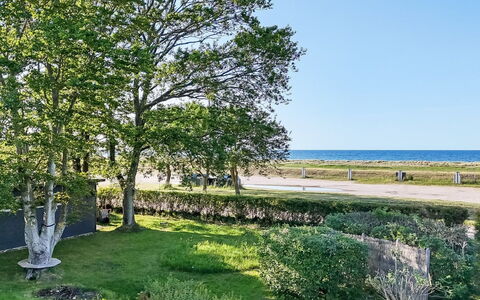 Meglena - 250M from the Sea: Erba, Pascolo, Lotto, Villetta, Area Rurale, Prato, Edifici Giardino, Giardino, Capannone