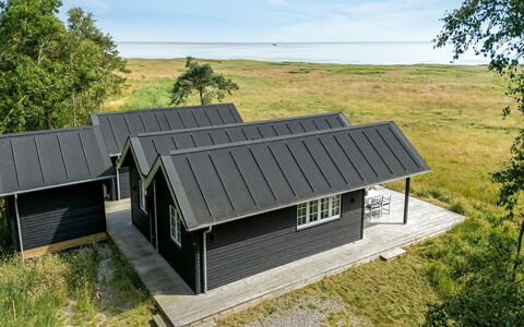 Farman - 150M from the Sea: Legna, Casa, Portico, Deck, Latifoglie, Tetto, Color Legno, Pavimento In Legno, Eco Hotel