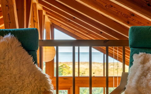 Devis - from the Sea: Legna, Casa, Portico, Deck, Latifoglie, Tetto, Color Legno, Pavimento In Legno, Eco Hotel