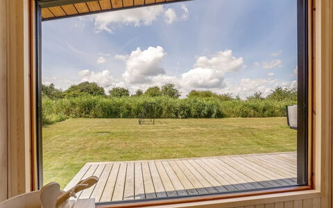 Apelone - 900M from the Sea: Villetta, Backyard, Cortile, Edifici Giardino, Capannone, Raccordo, Mobili Da Esterno, Log Cabin, Struttura Esterna, Baracca