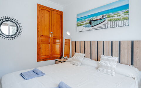 Fa: Legna, Mobilia, Camera Da Letto, Bedding, Letto, Lenzuolo, Biancheria, Telaio Del Letto, Latifoglie, Color Legno