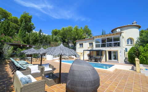Gekko: Piscina, Ricorrere, Eco Hotel, Tempo Libero, Estate, Hacienda, Mobili Da Esterno, Villa, Ombrello, Hotel