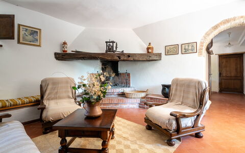 Casa La Cedrina, Pool, Lornano: Mobilia, Interior Design, Legna, Pavimentazione, Pavimento, Soggiorno, Camera, Illuminazione, Casa, Soffitto