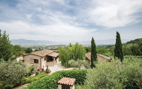 Casa Salvia, Ac, Wifi, Narni: Arbusto, Paesaggio, Casa, Casa, Villetta, Giardino, Agriturismo, Estate, Landscaping