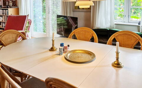 Virpi - 8Km from the Sea: Appartamento, Condominio, Estate, Balcone, Villa, Hotel