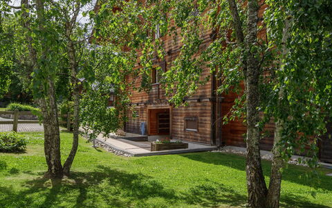 Mon Abri B: Legna, Brick, Muratura, Giardino, Prato, Raccordo, Latifoglie, Backyard, Cortile, Log Cabin