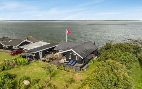 Diderik - 20M to the Fjord: Villetta, Backyard, Cortile, Edifici Giardino, Capannone, Raccordo, Mobili Da Esterno, Log Cabin, Struttura Esterna, Baracca