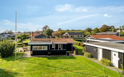 Thit - 90M from the Sea