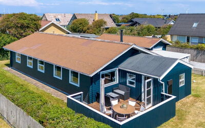 Christiern - 900M from the Sea