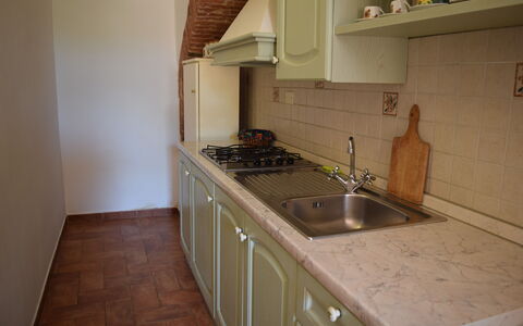 Oasi Della Pergola: Cucina, Controsoffitto, Pavimentazione, Legna, Interior Design, Elettrodomestico Da Cucina, Apparecchio Major, Lavandino Della Cucina, Cabinetry, Pavimento