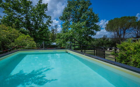 Casale La Canigiana, House, Pool, San Miniato: Blu, Acqua, Piscina, Materiale Composito, Shade, Ricorrere, Eco Hotel, Riflessione, Recinzione, Giochi D'Acqua