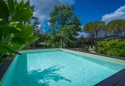 Casale La Canigiana, House, Pool, San Miniato: Blu, Acqua, Piscina, Materiale Composito, Ricorrere, Eco Hotel, Shade, Giochi D'Acqua, Riflessione, Landscaping