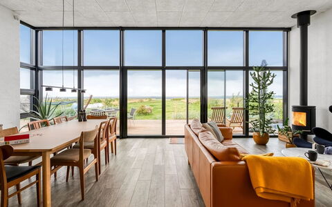 Bondi - 75M from the Sea: Erba, Pascolo, Lotto, Villetta, Area Rurale, Prato, Edifici Giardino, Giardino, Capannone