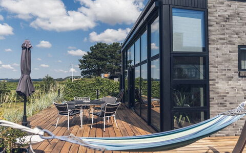 Bondi - 75M from the Sea: Erba, Pascolo, Lotto, Villetta, Area Rurale, Prato, Edifici Giardino, Giardino, Capannone
