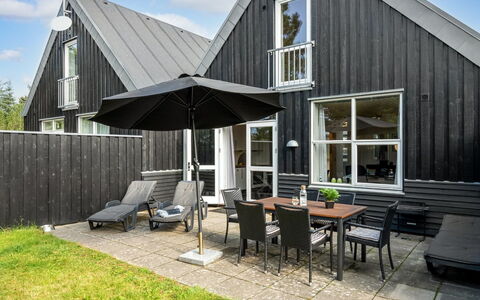 Lucjan - 800M from the Sea