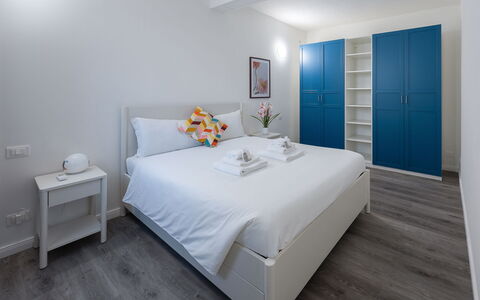 Aselli Home: Interior Design, Mobilia, Camera Da Letto, Letto, Pavimento, Pavimentazione, Legna, Lenzuolo, Bedding, Camera