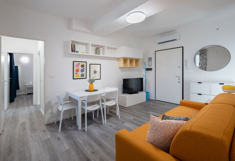 Aselli Home: Interior Design, Pavimentazione, Mobilia, Pavimento, Legna, Soffitto, Camera, Appartamento, Divano, Soggiorno