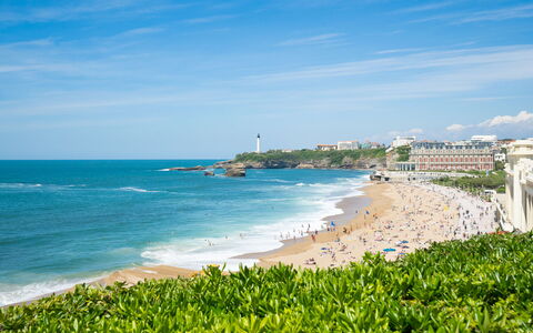 Sofitel Miramar: Cielo, Blu, Acqua, Giorno, Corpo D'Acqua, Costa, Orizzonte, Spiaggia, Ambiente Naturale, Costiera E Morfologie Oceanic