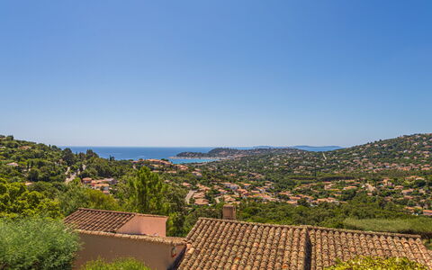 Manureva: Cielo, Orizzonte, Paesaggio, Lotto, Costa, Baia, Paesino Di Montagna