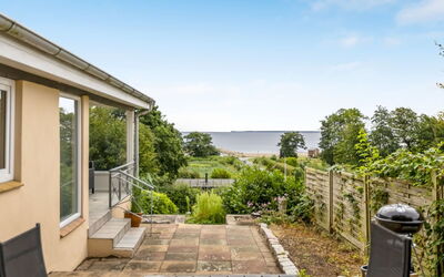 Kalevi - 150M from the Sea