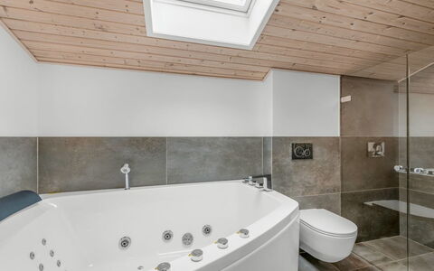 Roland - 200M to the Fjord: Appartamento, Condominio, Estate, Balcone, Villa, Hotel