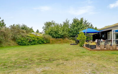 Selvi - 2.2Km from the Sea