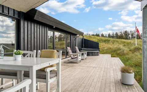 Jannus - 600M from the Sea: Legna, Mobilia, Appartamento, Camera, Soffitto, Color Legno, Sedia, Latifoglie, Vernice, Legname